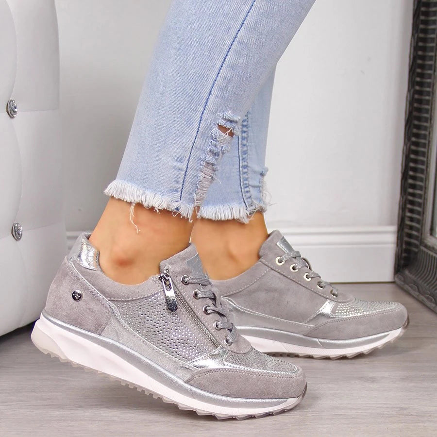 BIRGITTA – ORTOPÆDISKE SNEAKERS MED LYNLÅS