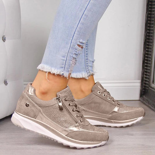 BIRGITTA – ORTOPÆDISKE SNEAKERS MED LYNLÅS
